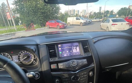 Infiniti QX56, 2012 год, 2 600 000 рублей, 15 фотография
