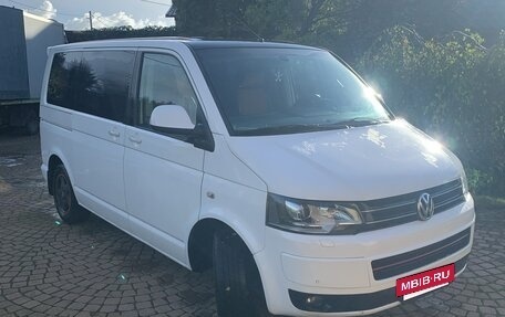 Volkswagen Caravelle T5, 2013 год, 2 100 000 рублей, 15 фотография