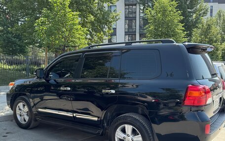 Toyota Land Cruiser 200, 2013 год, 3 790 000 рублей, 7 фотография