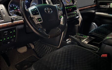Toyota Land Cruiser 200, 2013 год, 3 790 000 рублей, 9 фотография