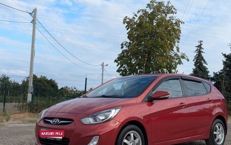 Hyundai Solaris II рестайлинг, 2011 год, 795 000 рублей, 7 фотография