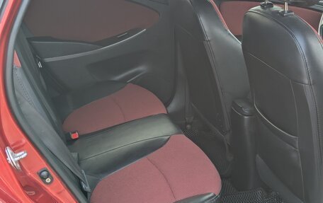 Hyundai Solaris II рестайлинг, 2011 год, 795 000 рублей, 13 фотография