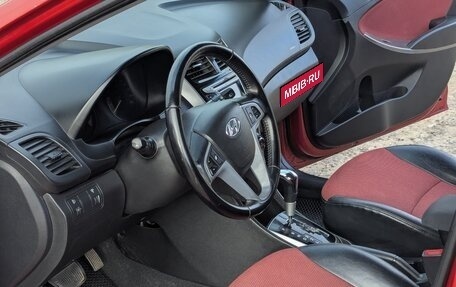 Hyundai Solaris II рестайлинг, 2011 год, 795 000 рублей, 10 фотография