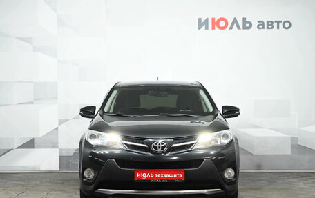 Toyota RAV4, 2013 год, 1 850 000 рублей, 2 фотография