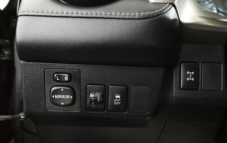 Toyota RAV4, 2013 год, 1 850 000 рублей, 14 фотография