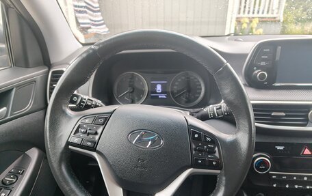 Hyundai Tucson III, 2018 год, 2 100 000 рублей, 9 фотография