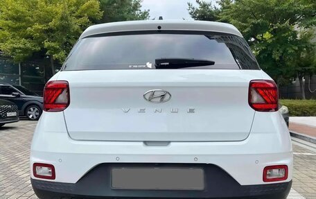 Hyundai Venue I, 2022 год, 1 823 000 рублей, 5 фотография