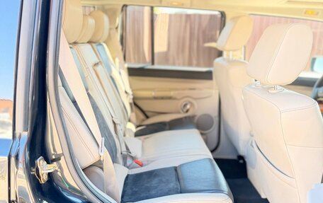 Jeep Commander, 2007 год, 2 000 000 рублей, 19 фотография