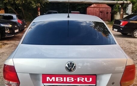 Volkswagen Polo VI (EU Market), 2012 год, 700 000 рублей, 4 фотография