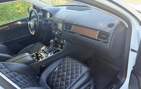 Volkswagen Touareg III, 2017 год, 3 860 000 рублей, 12 фотография