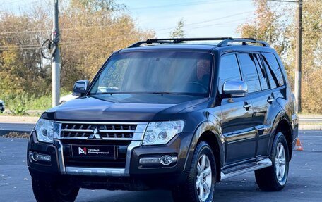 Mitsubishi Pajero IV, 2017 год, 3 559 000 рублей, 3 фотография