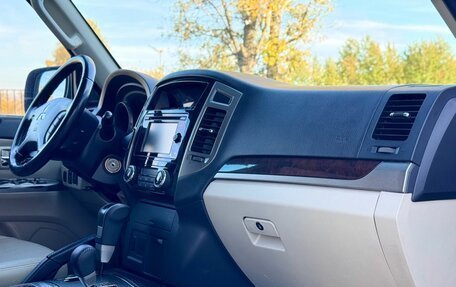Mitsubishi Pajero IV, 2017 год, 3 559 000 рублей, 17 фотография