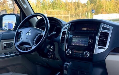 Mitsubishi Pajero IV, 2017 год, 3 559 000 рублей, 22 фотография