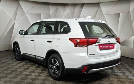 Mitsubishi Outlander III рестайлинг 3, 2018 год, 1 680 000 рублей, 4 фотография