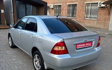 Toyota Corolla, 2004 год, 530 000 рублей, 1 фотография