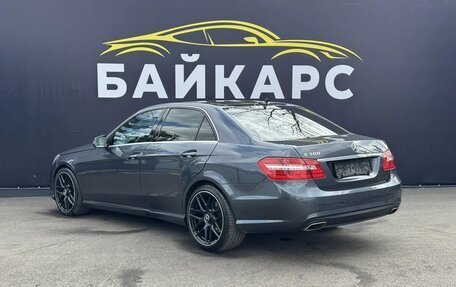 Mercedes-Benz E-Класс, 2010 год, 1 570 000 рублей, 5 фотография