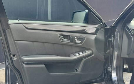Mercedes-Benz E-Класс, 2010 год, 1 570 000 рублей, 28 фотография