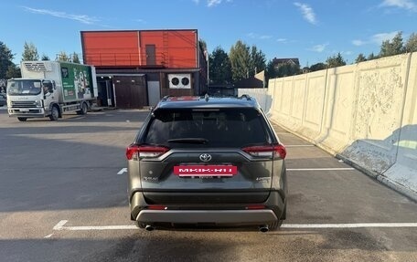 Toyota RAV4, 2022 год, 3 600 000 рублей, 6 фотография