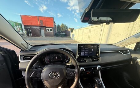 Toyota RAV4, 2022 год, 3 600 000 рублей, 12 фотография