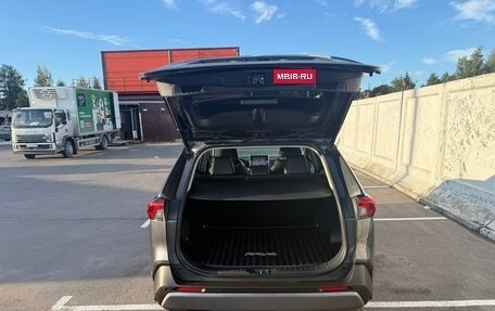 Toyota RAV4, 2022 год, 3 600 000 рублей, 9 фотография
