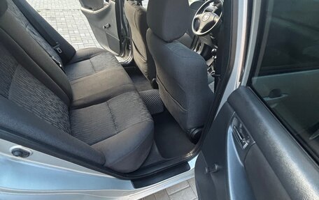 Toyota Corolla, 2004 год, 530 000 рублей, 13 фотография