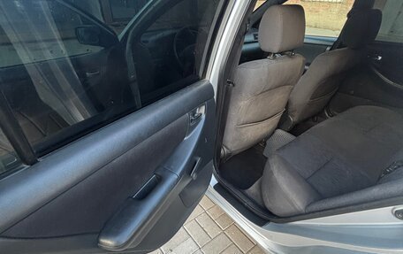 Toyota Corolla, 2004 год, 530 000 рублей, 16 фотография