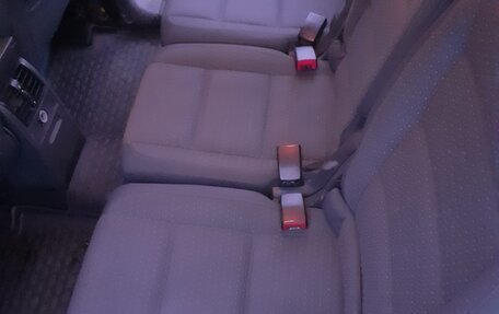 Volkswagen Touran III, 2005 год, 570 000 рублей, 5 фотография