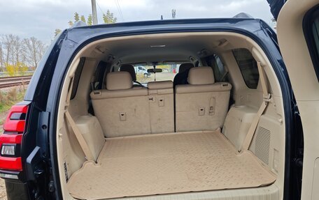 Toyota Land Cruiser Prado 150 рестайлинг 2, 2019 год, 5 500 000 рублей, 6 фотография