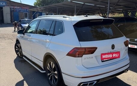 Volkswagen Tiguan II, 2022 год, 4 100 000 рублей, 6 фотография