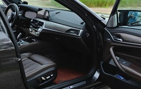 BMW 5 серия, 2020 год, 5 800 000 рублей, 14 фотография