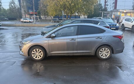 Hyundai Solaris II рестайлинг, 2019 год, 1 400 000 рублей, 2 фотография