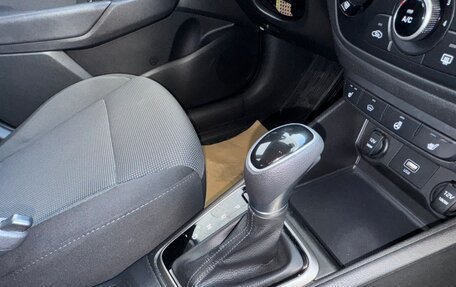 Hyundai Solaris II рестайлинг, 2019 год, 1 400 000 рублей, 5 фотография