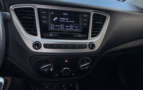 Hyundai Solaris II рестайлинг, 2019 год, 1 400 000 рублей, 7 фотография