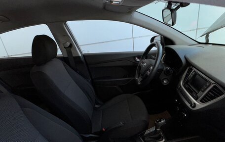 Hyundai Solaris II рестайлинг, 2019 год, 1 400 000 рублей, 4 фотография