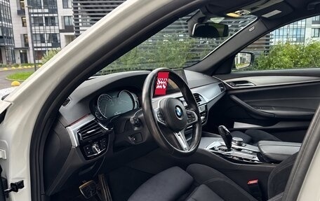 BMW 5 серия, 2018 год, 3 550 000 рублей, 8 фотография