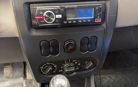 Renault Logan I, 2013 год, 135 000 рублей, 11 фотография