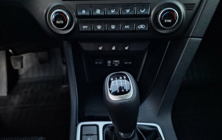 KIA Sportage IV рестайлинг, 2018 год, 1 800 000 рублей, 14 фотография