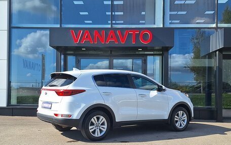 KIA Sportage IV рестайлинг, 2018 год, 1 800 000 рублей, 5 фотография