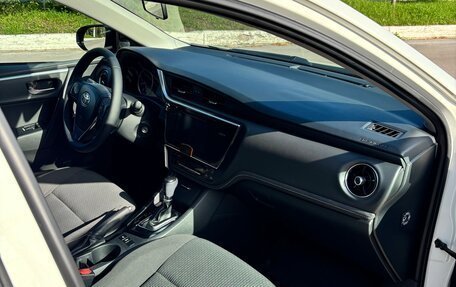 Toyota Corolla, 2016 год, 1 699 999 рублей, 19 фотография
