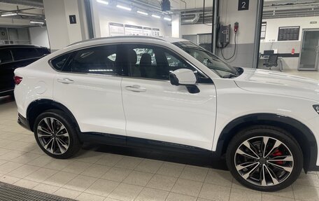 Geely Tugella FY11, 2023 год, 2 300 000 рублей, 3 фотография