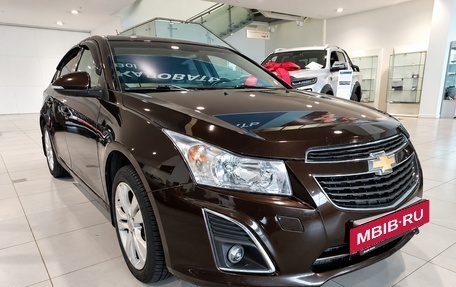 Chevrolet Cruze II, 2014 год, 749 000 рублей, 3 фотография