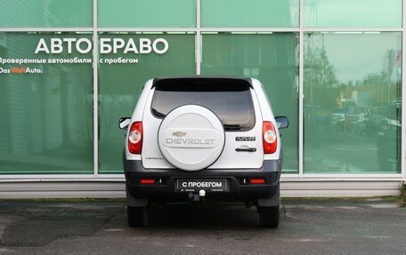 Chevrolet Niva I рестайлинг, 2019 год, 779 000 рублей, 10 фотография