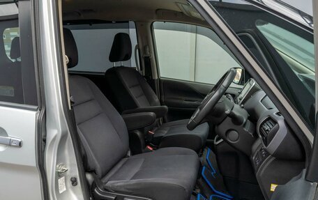 Nissan Serena IV, 2018 год, 1 979 000 рублей, 8 фотография