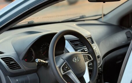 Hyundai Solaris II рестайлинг, 2012 год, 730 000 рублей, 9 фотография