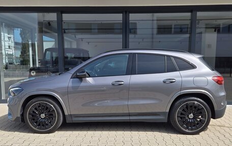 Mercedes-Benz GLA, 2023 год, 4 590 000 рублей, 5 фотография