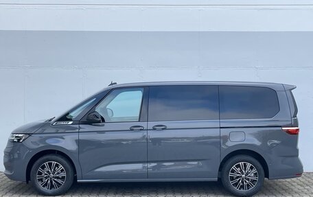 Volkswagen Multivan, 2023 год, 5 050 000 рублей, 4 фотография