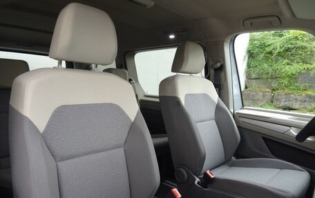Volkswagen Multivan, 2023 год, 5 050 000 рублей, 17 фотография