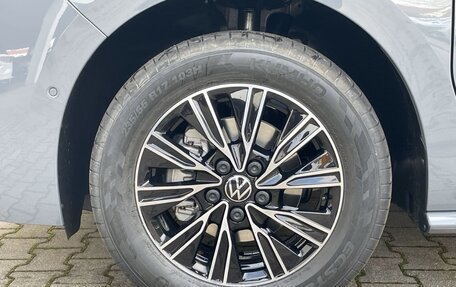 Volkswagen Multivan, 2023 год, 5 050 000 рублей, 20 фотография