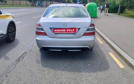 Mercedes-Benz S-Класс, 2006 год, 1 650 000 рублей, 4 фотография