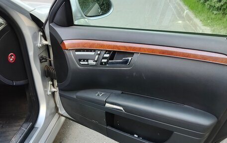 Mercedes-Benz S-Класс, 2006 год, 1 650 000 рублей, 8 фотография